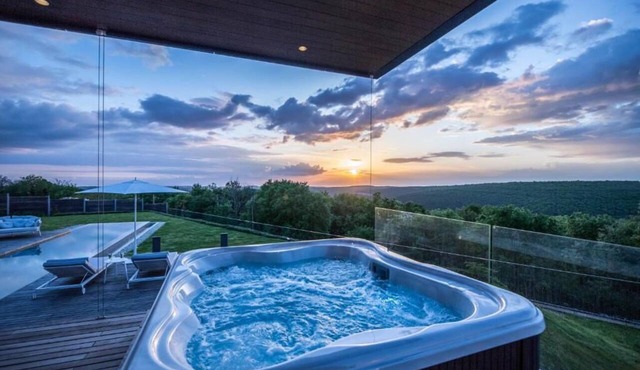 Villa Tilia with swiming pool in lovely Kanfanar