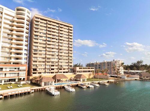 Vista al Mar en 6to piso con 3 albercas 4camas y Gym