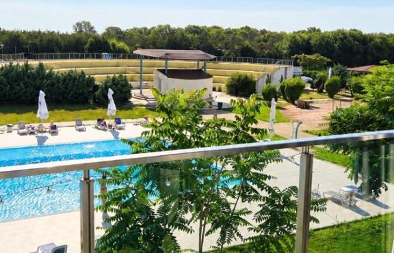 Zen Studio Olimp Poolside