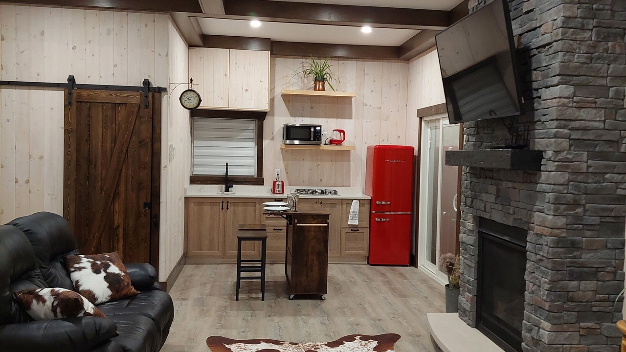 Photo of Livingroom in Pointe aux Roches