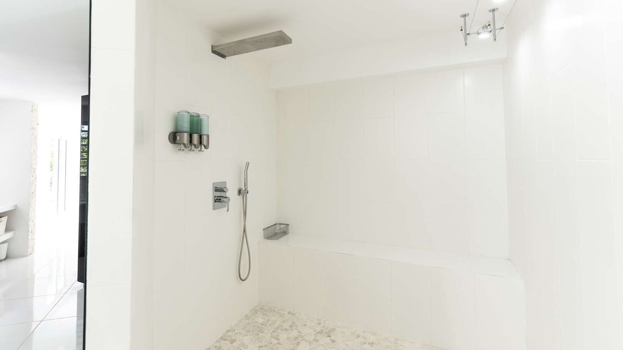 Photo of Bathroom in Nettle Bay