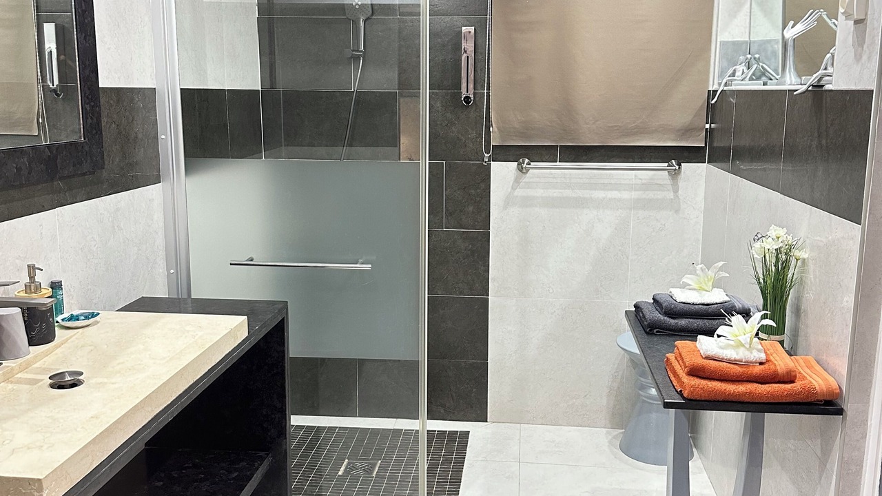 Photo of Bathroom in Orient Bay