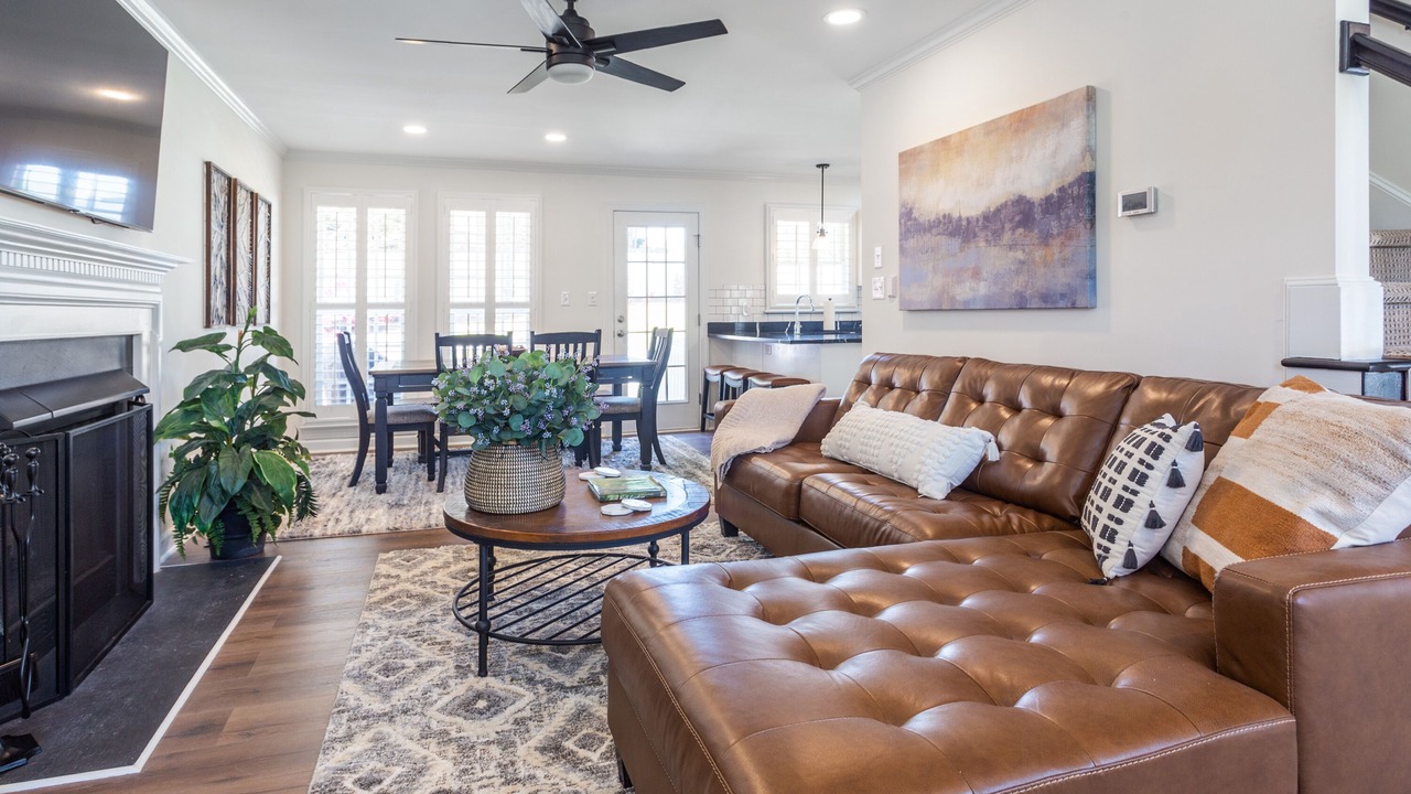 Photo of Livingroom in Cary