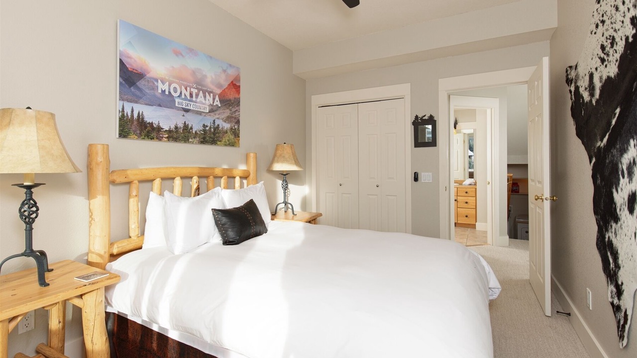 Photo of Bedroom in Saddle Ridge