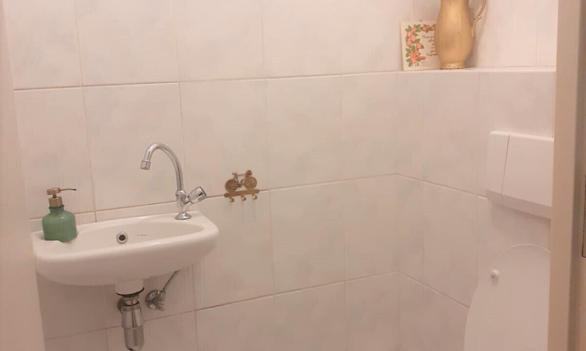 Photo of Bathroom in Nieuwmarkt en Lastage