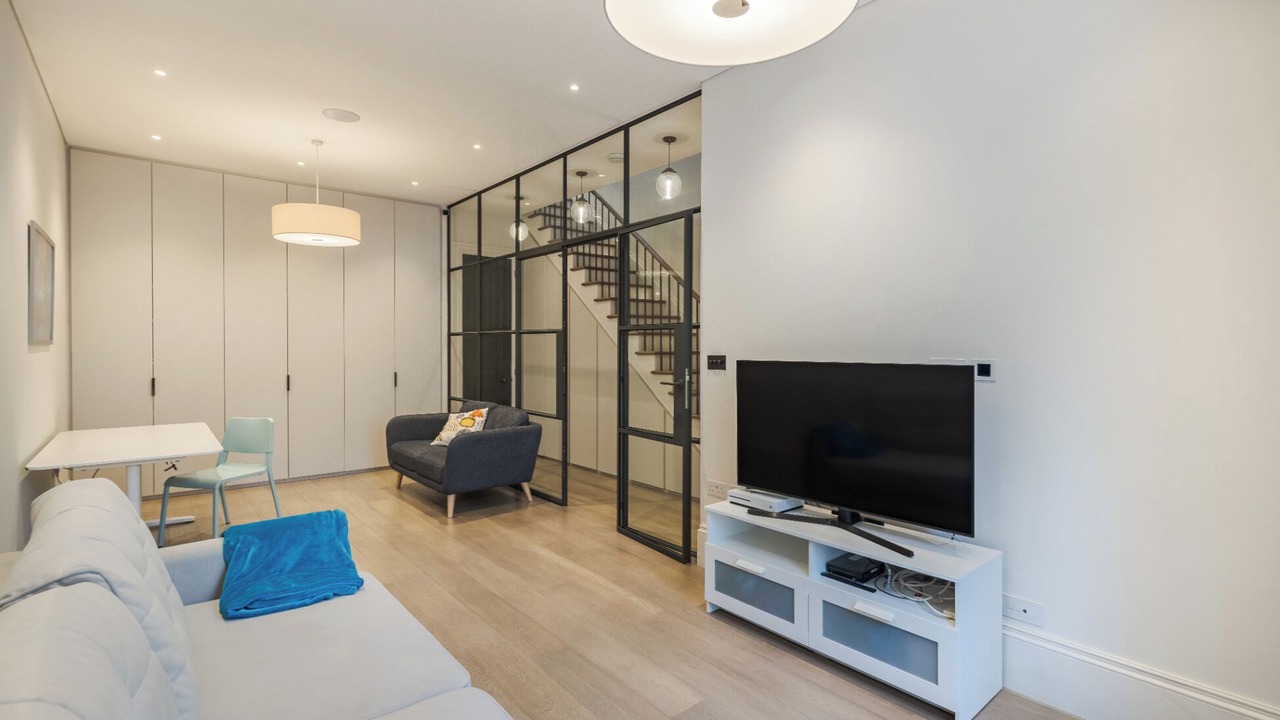 Photo of Livingroom in Parsons Green and Walham
