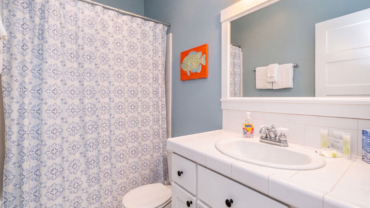 Photo of Bathroom in Nelscott