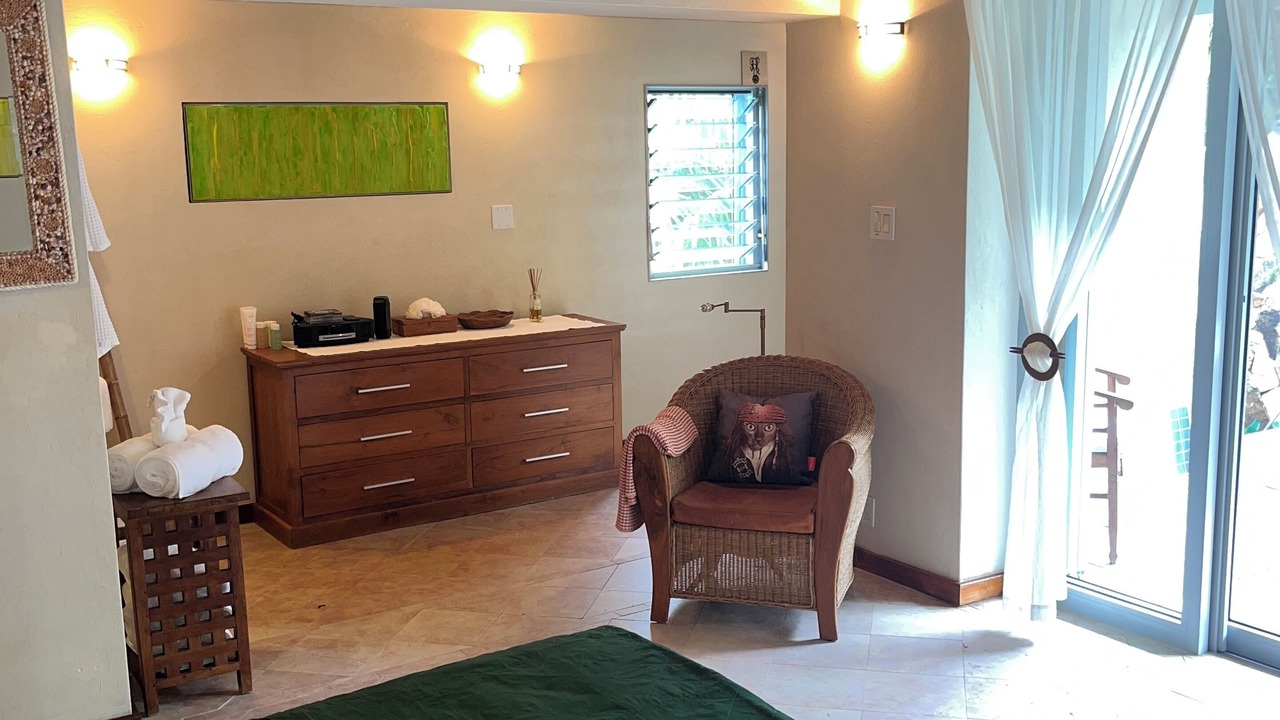 Photo of Bedroom in Spanish Town