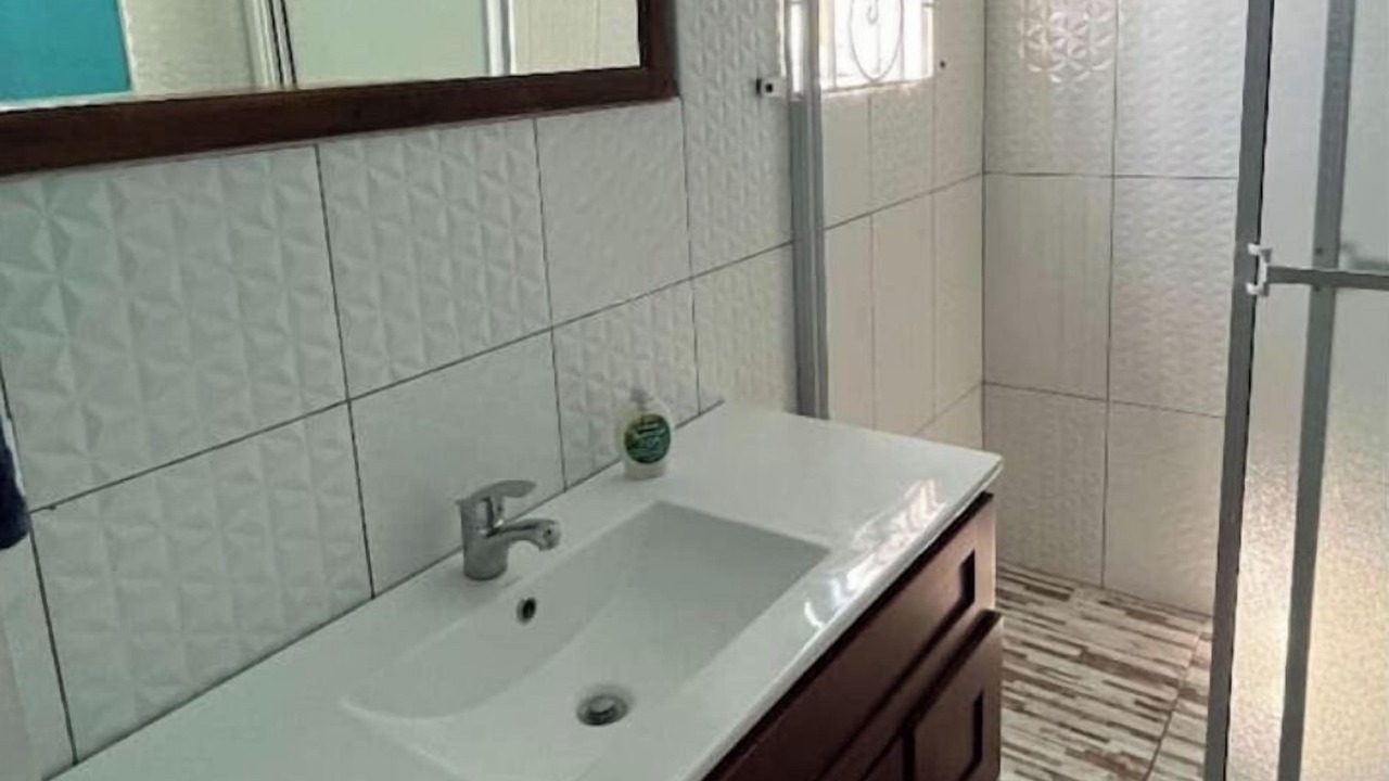 Photo of Bathroom in Port Maria