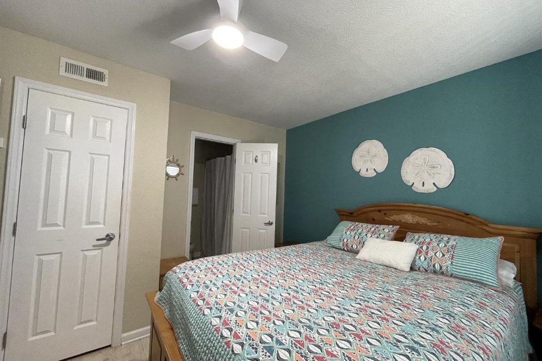 Photo of Bedroom in Hatteras