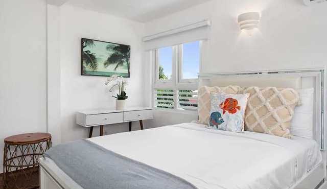 Villa Atlántico Ola | Chic 2 BR w/1 Parking