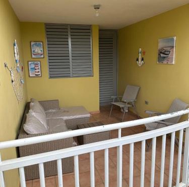Beach condo with 3 bedrooms and ocean views