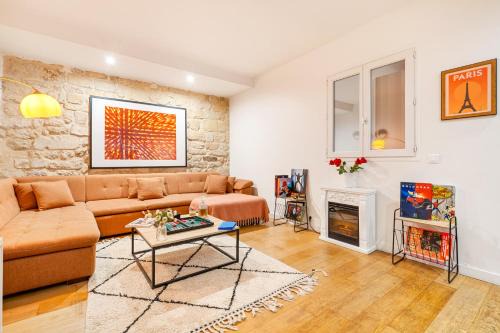 Spacious & Bright Loft Central Paris